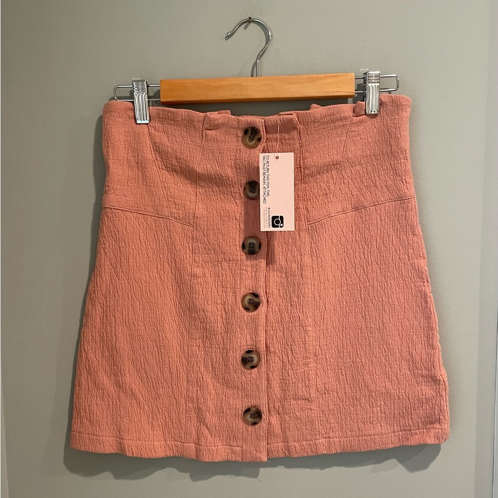 Rumor Boutique Mini Skirt- Size‎ 8- New